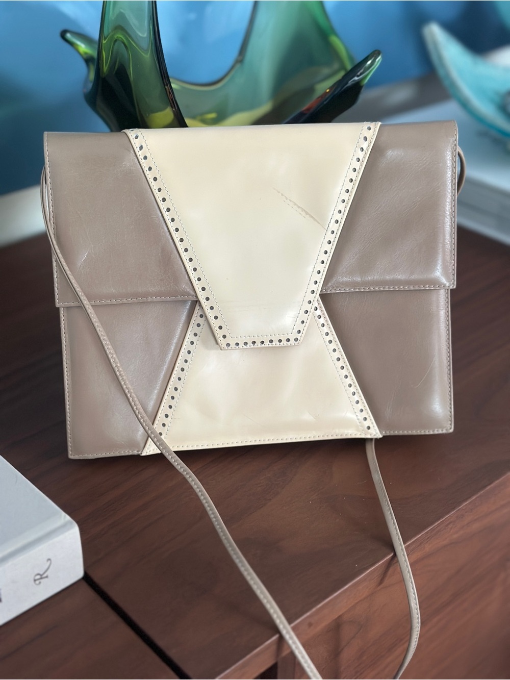 Vintage Charles Jourdan Taupe & Cream beautiful Leather clutch/purse